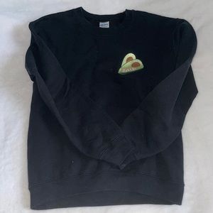 GILDAN embroidered “basic” avocado sweatshirt !!